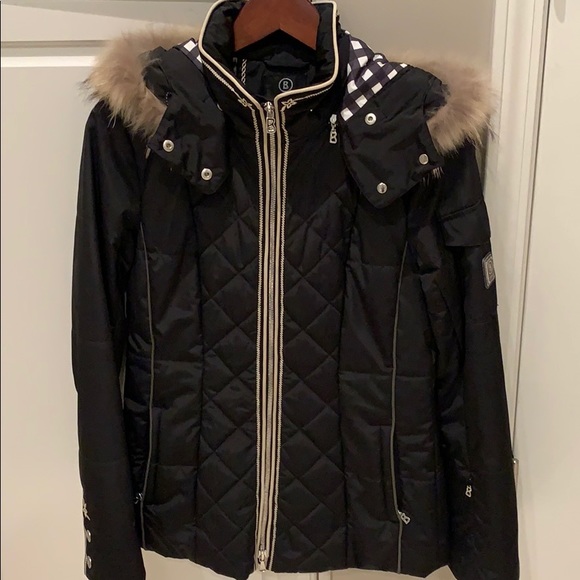 ladies black ski jacket with fur hood